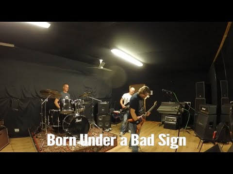 Born Under a Bad Sign - Cover 1